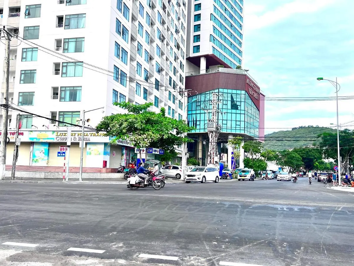 Comfortzone Apartment Nha Trang 0*,