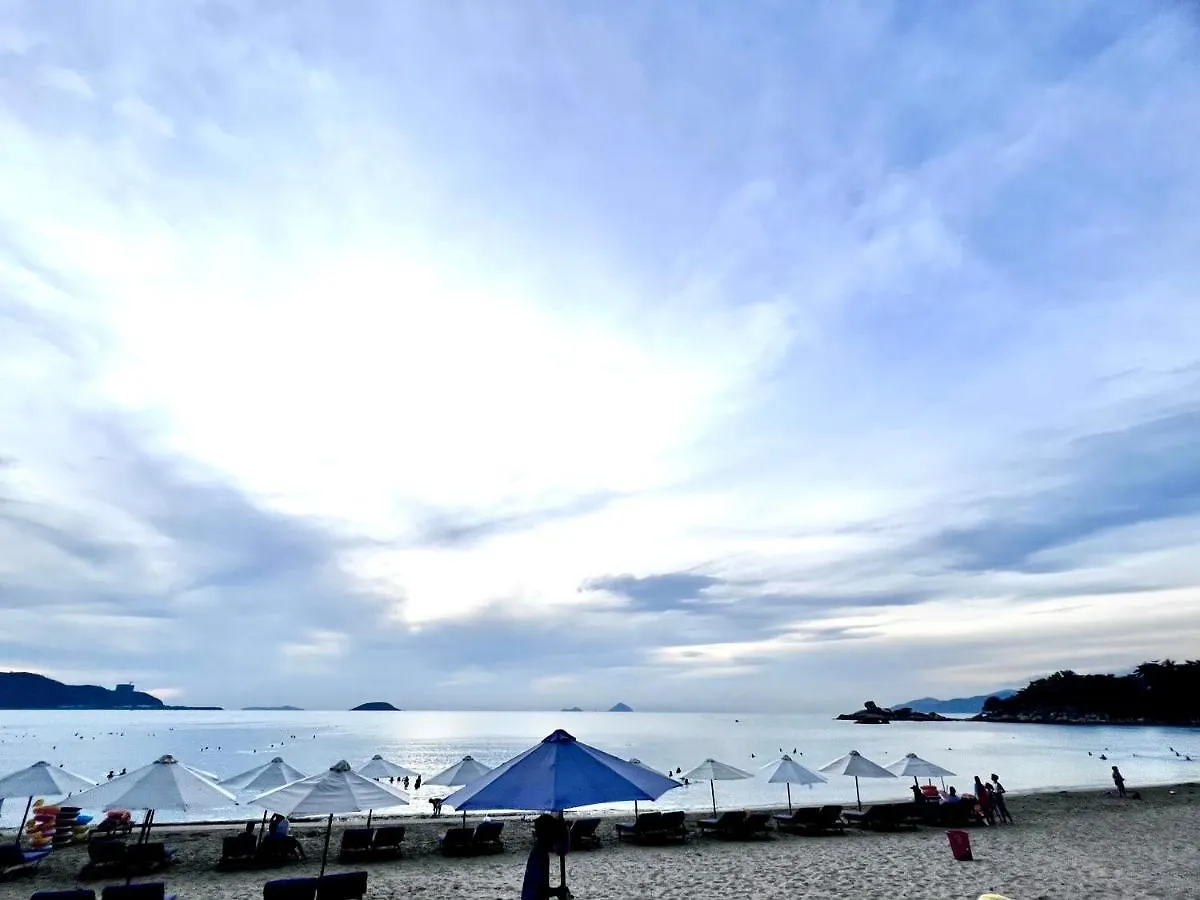 Comfortzone Apartment Nha Trang 0*,  Vietnam