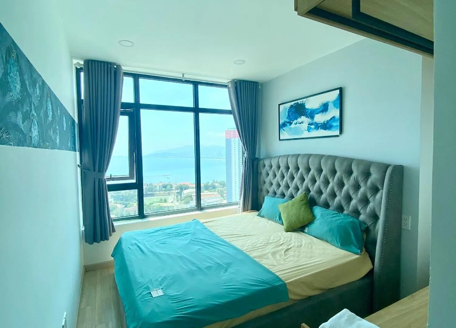 Comfortzone Apartment Нячанг